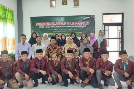 STIS Darusy Syafa’ah Berangkatkan Peserta KKN-KS Angkatan ke-3