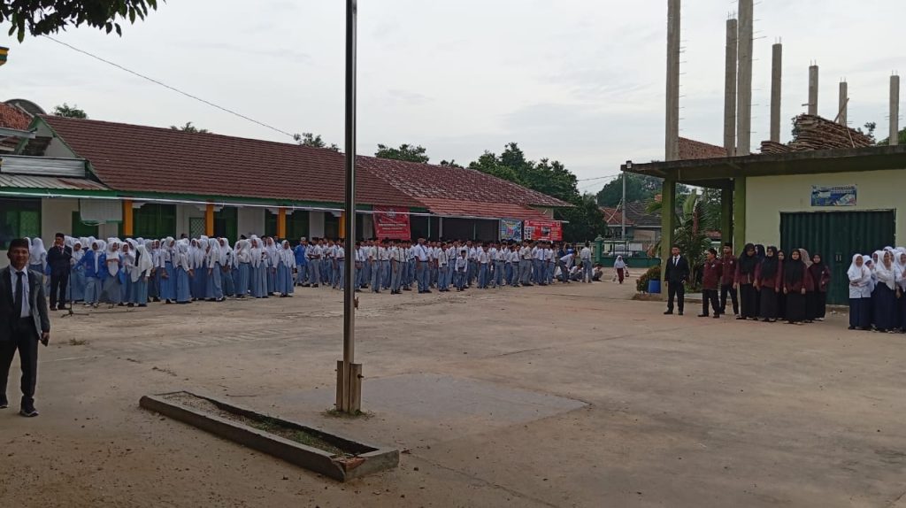 Dosen STISDA Lamteng Ikuti Upacara Hari Guru Nasional